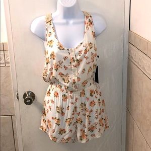 Cute summer romper from Forever 21!